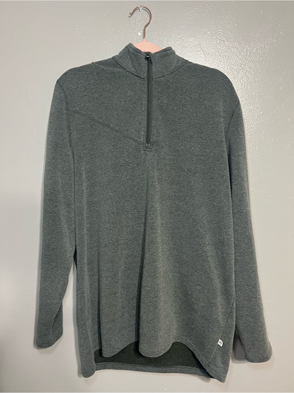 Magellan Outdoors Adventure Gear Loose Fit Men's Long Sleeve Pullover Size: XL